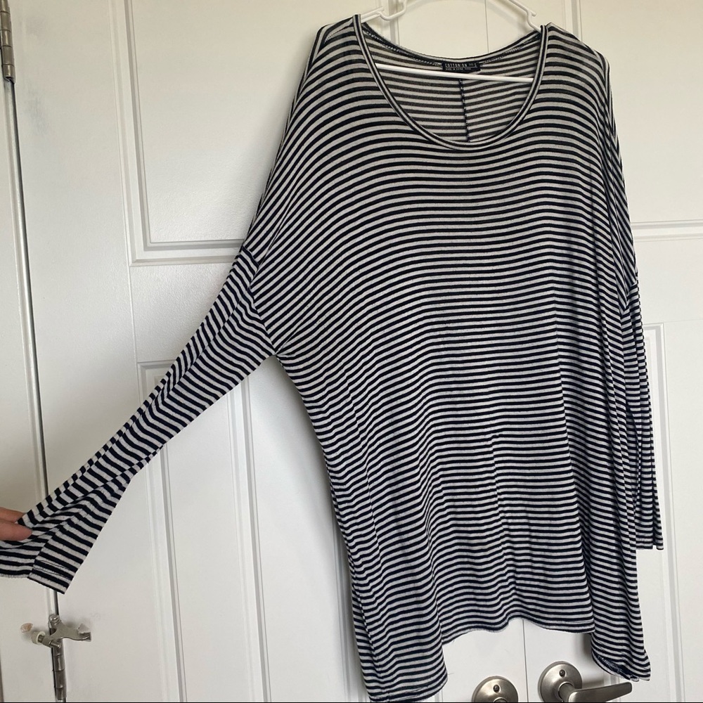 Striped, Oversized long sleeve.